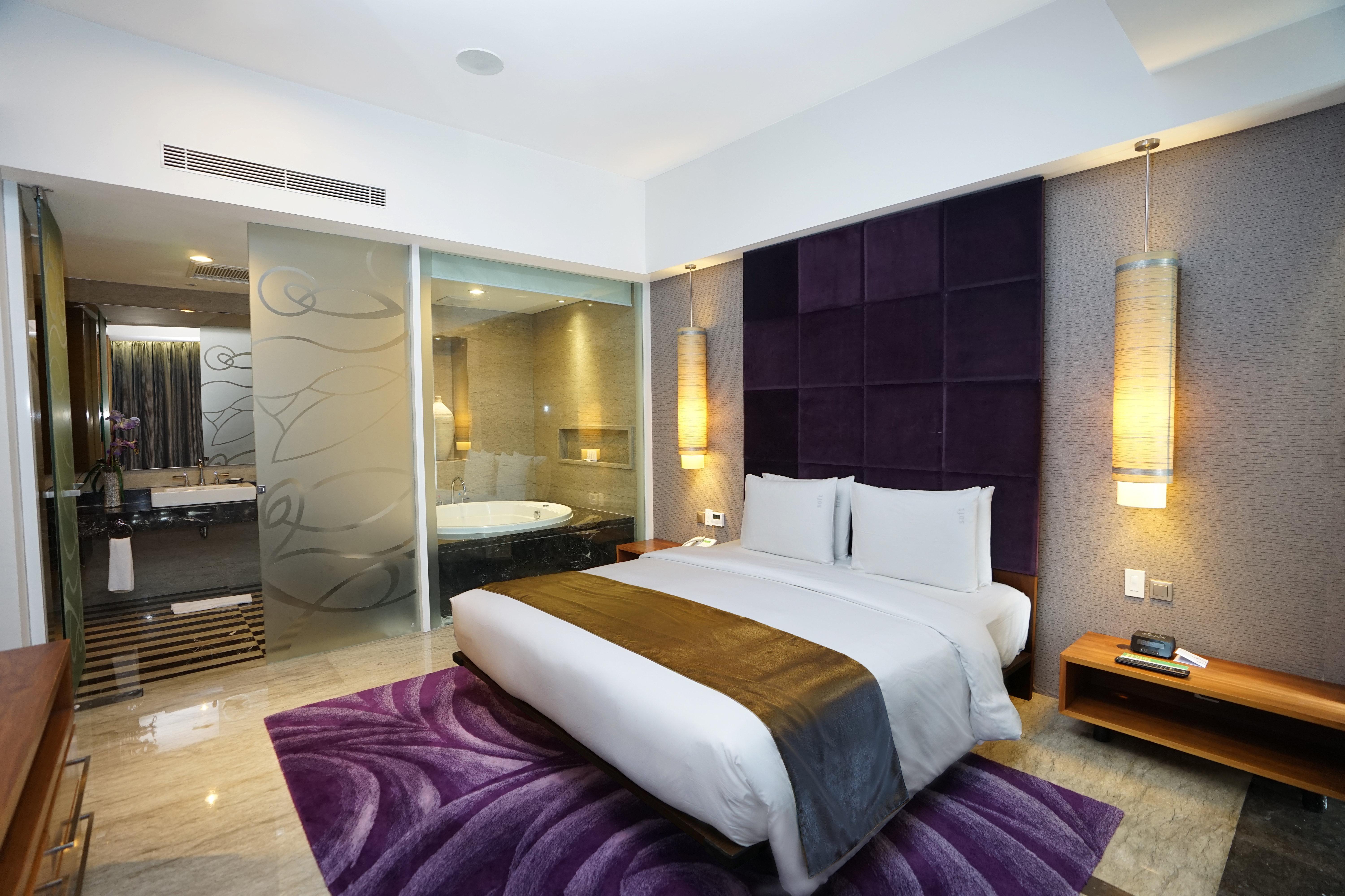 Holiday Inn Bandung Pasteur By Ihg Esterno foto