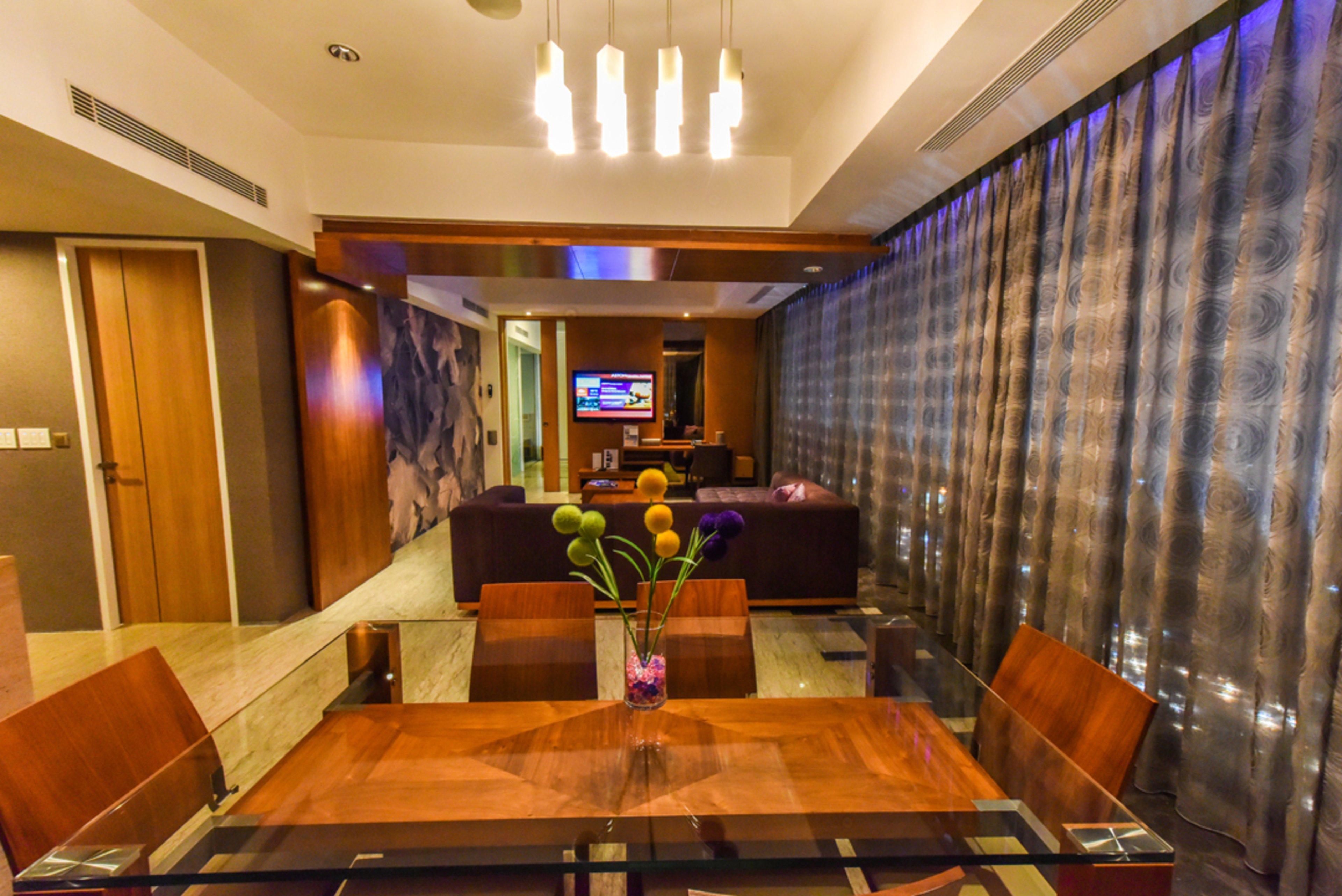 Holiday Inn Bandung Pasteur By Ihg Esterno foto