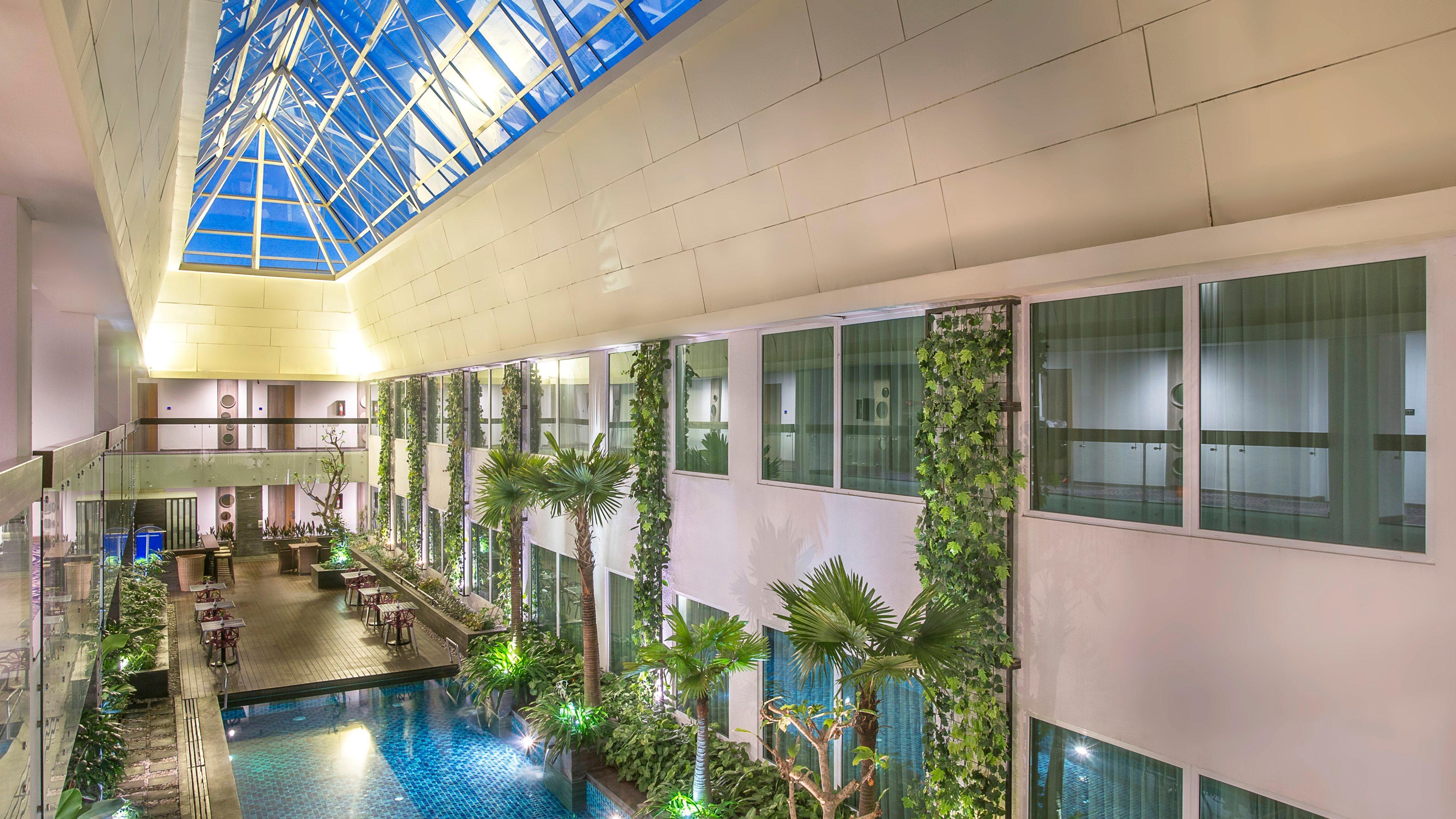 Holiday Inn Bandung Pasteur By Ihg Esterno foto